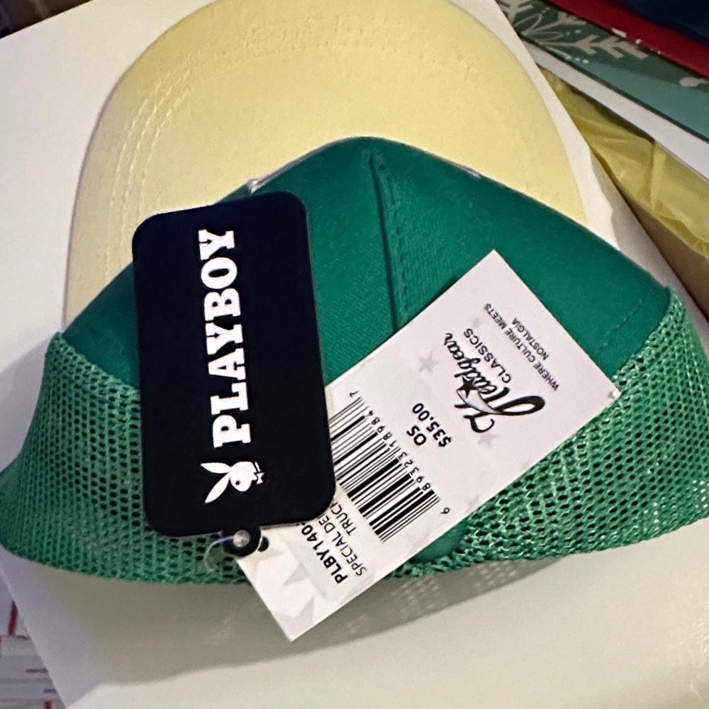 PLAYBOY Green and Cream Cap - Picture 2 of 4